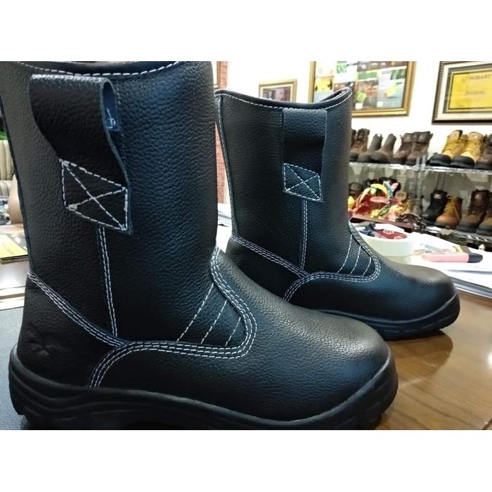 Berkualitas Sepatu Safety Black Eagle Terlariss 