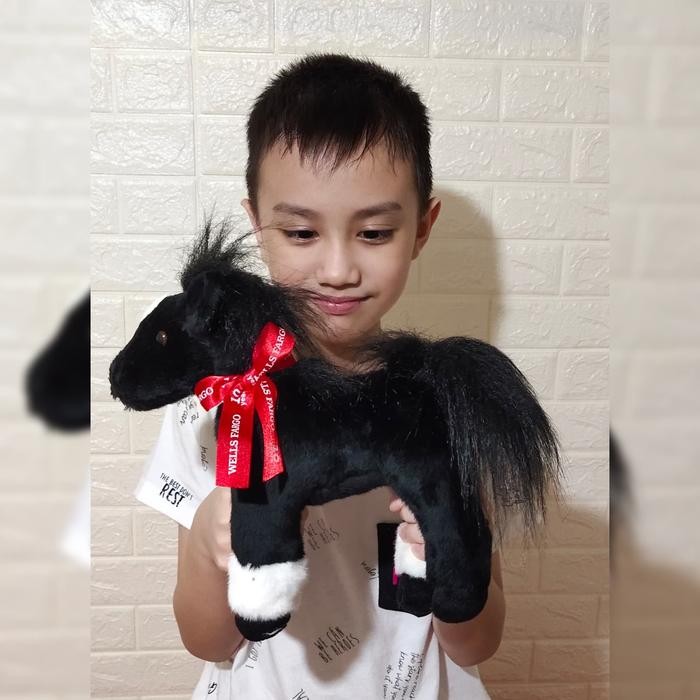 BONEKA KUDA HITAM GAGAH KODE 692