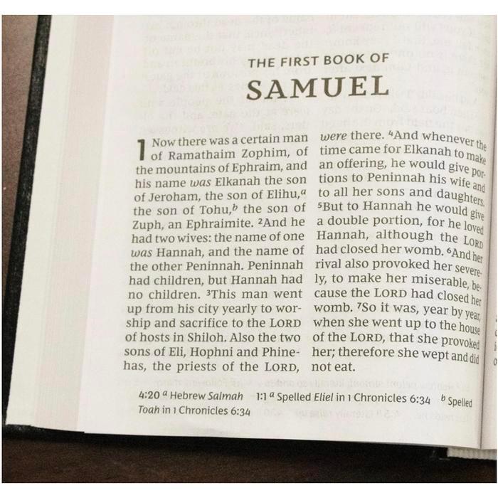NKJV, Pew Bible, Large Print, Hardcover, Red Letter, Comfort Print: Holy Bible, New King James