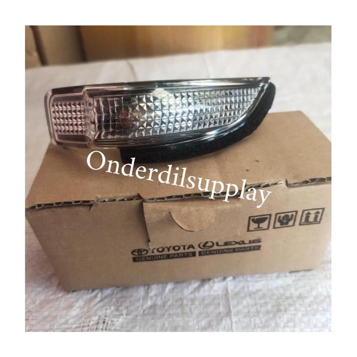 Lampu Sen Sein Spion Kiri Calya Sigra Original