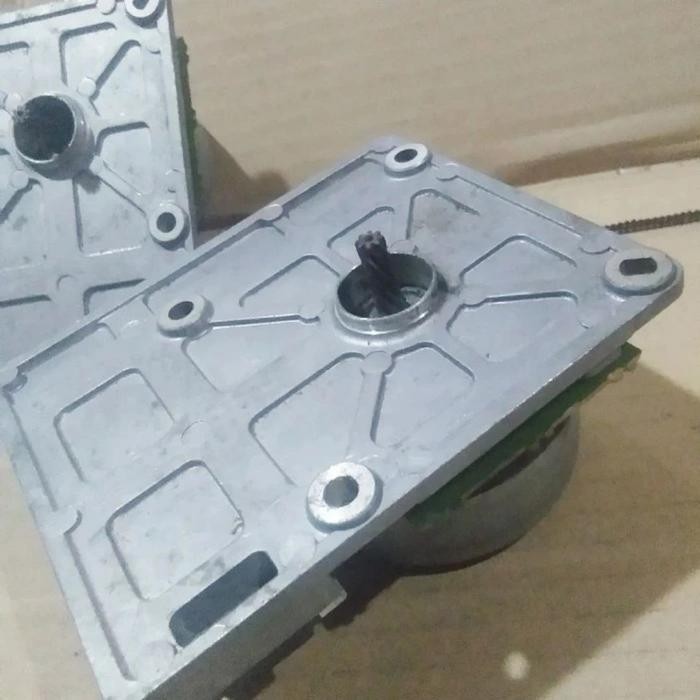 BLDC MOTOR 24V 3A BEKAS FOTOCOPY