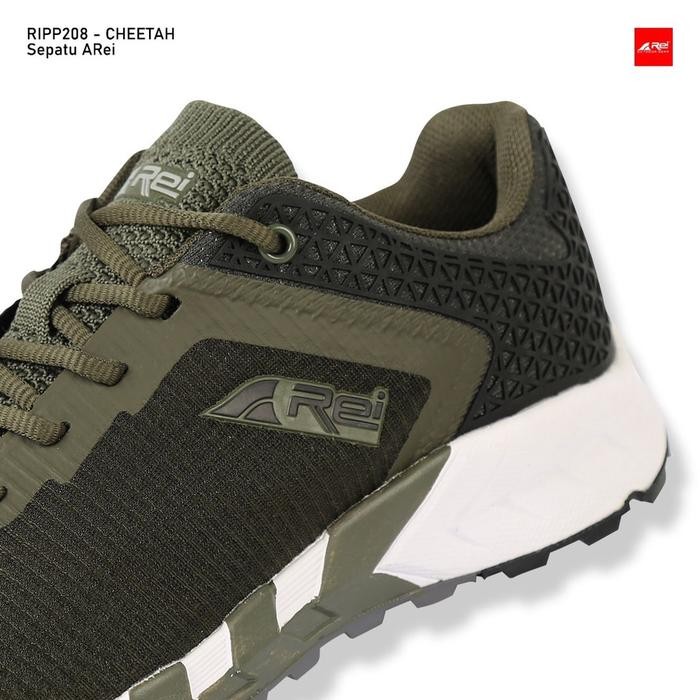 Sepatu Gunung Arei Cheetah Hiking