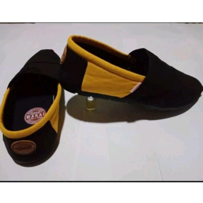 groceria Sepatu Casual slip-on hitam kuning unisex pria wanita size anak2 dan dewasaa Flat shoes