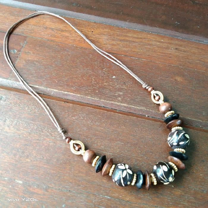 Kalung tali etnik motif batik kayu bulat kalung hijab kalung cewek