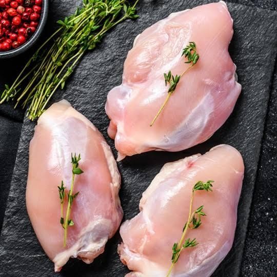 

Pilihan- Paha Ayam Boneless Fresh Filet Frozen