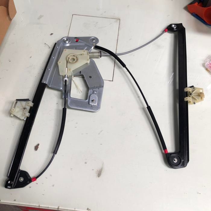 Regulator Power Window BMW E39 Depan Kiri