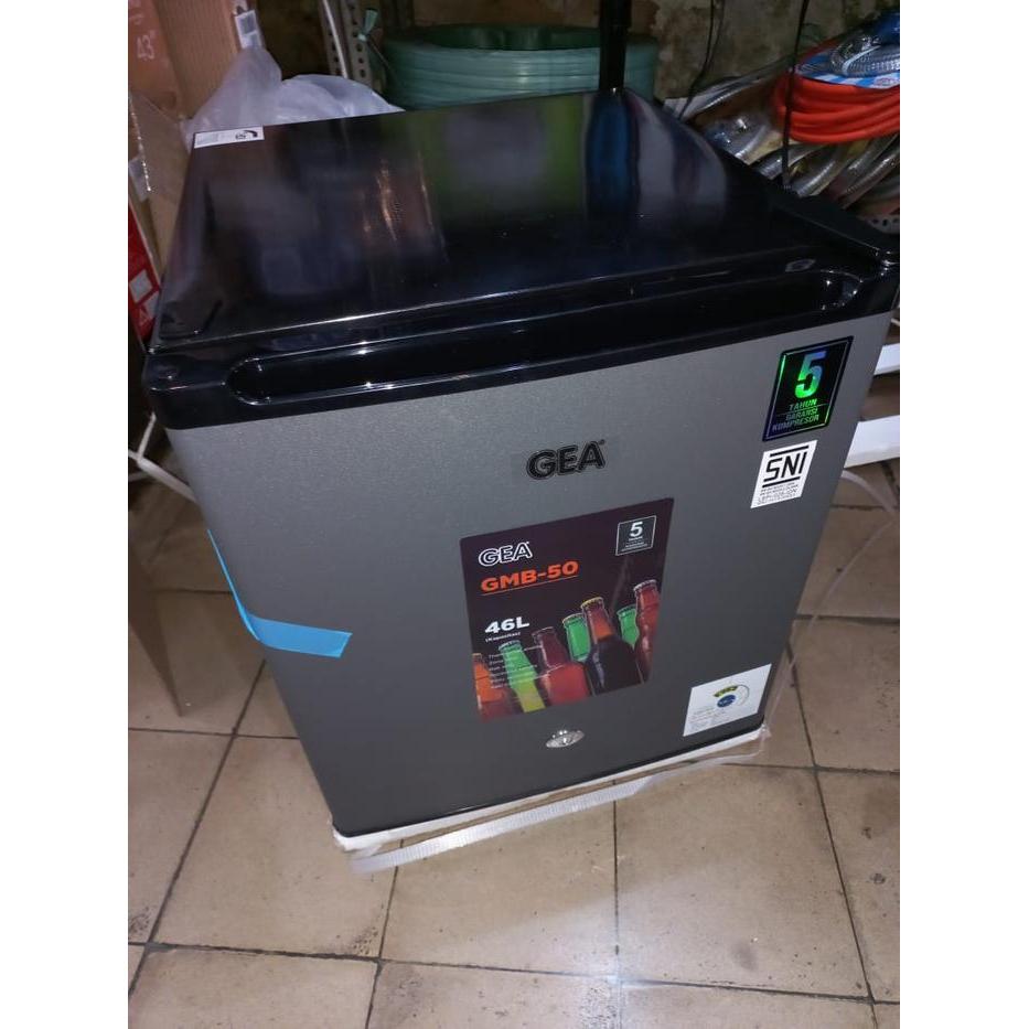 Gea Kulkas Mini Minibar GMB50 Matt Grey Kulkas Portable Gea GMB 50 Kulkas Minibar