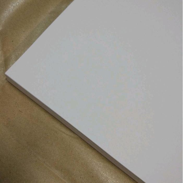 

1 Rim Kertas Matte Paper 150 GSM A4 / Kertas Bahan Brosur / isi Majalah Tipis Doff 150 gram isi 500