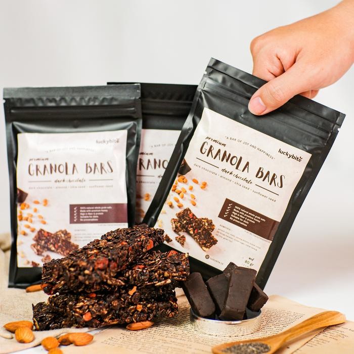 

New Dark Choco Granola Bar (2x40gr) Dark Choco, Almond, Chia, Sunflower