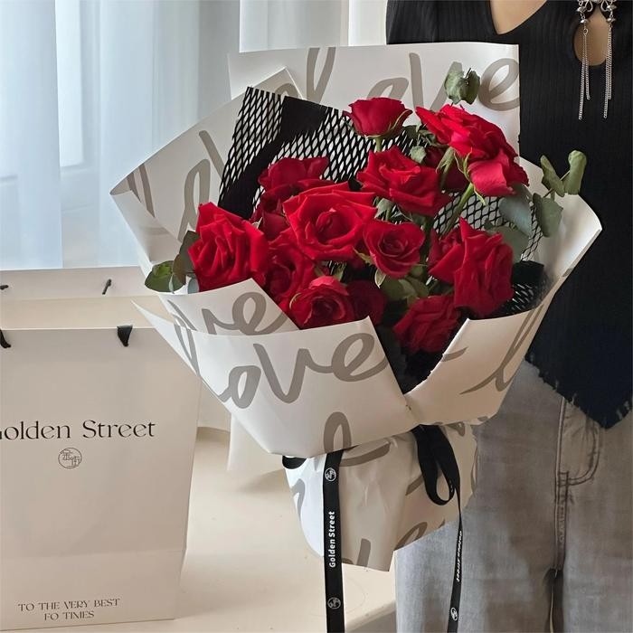 LOVE - flower wrapping cellophane paper kertas buket import motif premium