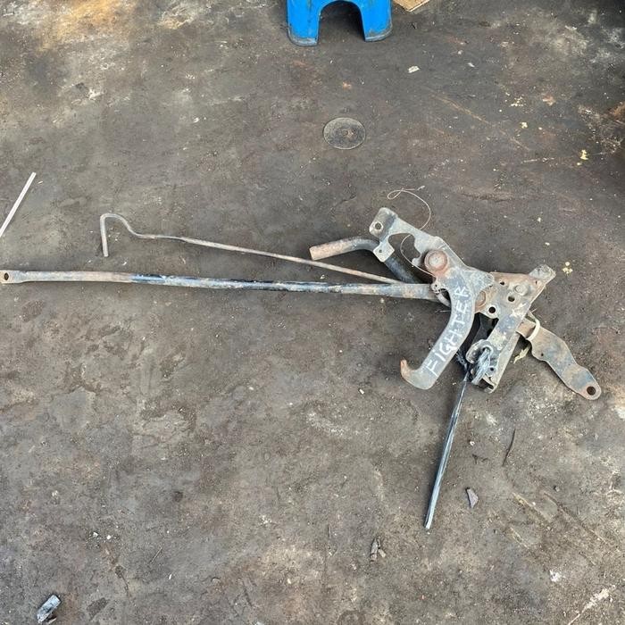 kancingan kabin ps190 fighter d16 fuso bekas copotan