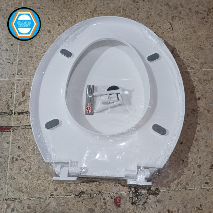 Cover toilet duduk model Toto /tutup kloset model toto / toilet cover