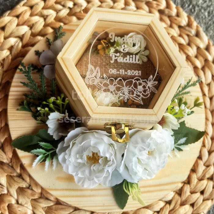 Tempat cincin / Ring box / tempat cincin tunangan / box cincin rustic