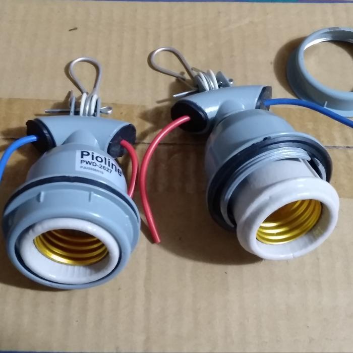 fiting lampu gantung keramik e27 pioline