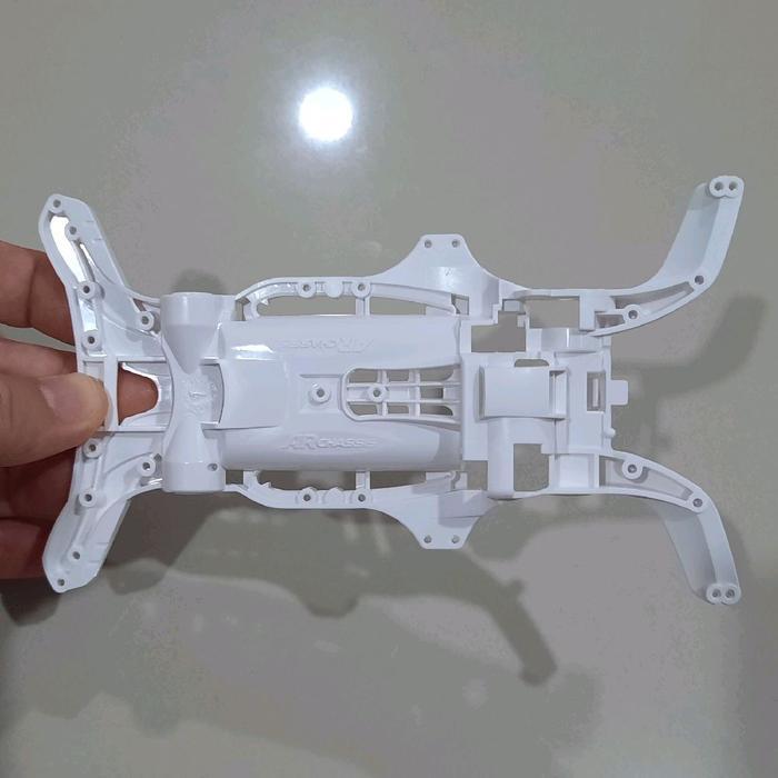 Chassis AR Putih Ori Tamiya Chassis AR ABS Putih Ori
