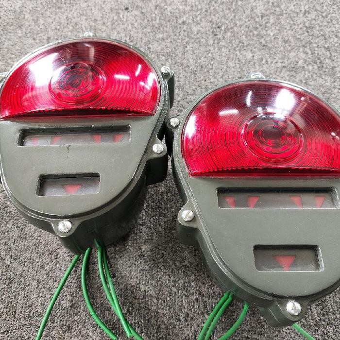 Lampu Tengkorak Belakang