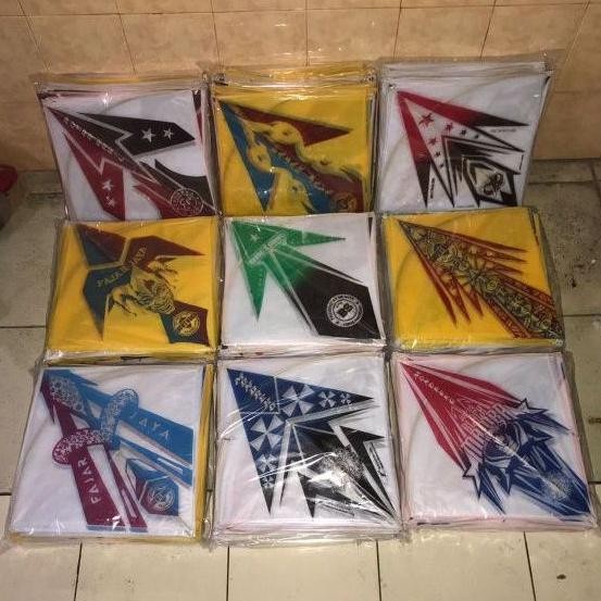 Layangan Sukhoi Pasuruan isi 100 Layangan