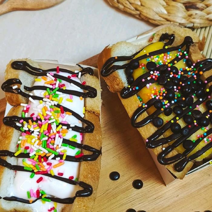 NewGresTockt- (100 Pcs) Kotak Es Potong Roti / Paper Tray / Toast Box / Wadah Es Potong