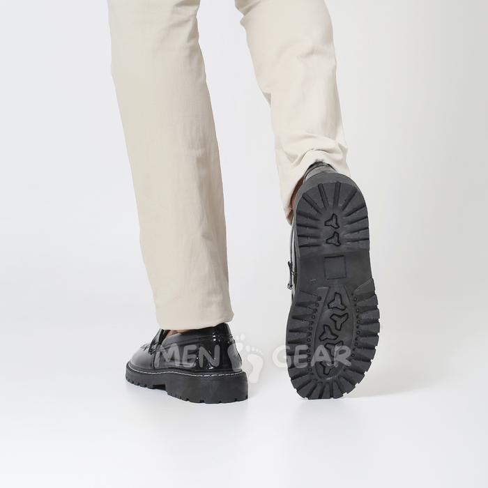rwci- Menfootgear Vincenzo Sepatu Pria Original Sepatu Loafers Kerja Formal Cowok Docmart