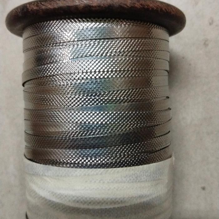 KAWAT NIKELIN PIPIH MOTIF 0,10 X5MM TEBAL 0,10MM LEBAR 5MM