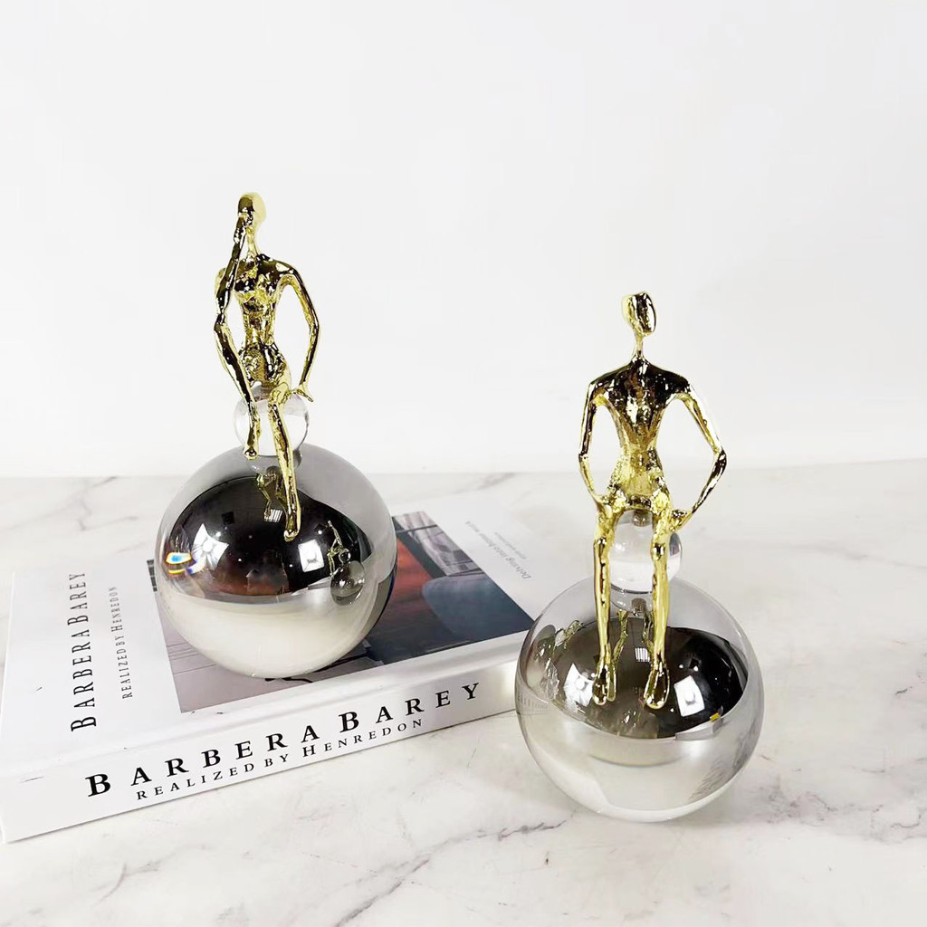 Metal Figure Sculpture Crystal Ball Ashy Crystal Staircase Transparent Glass Ball Metal Decorative F