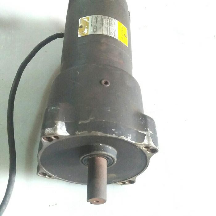 GEAR motor DC BALDOR 180VDC