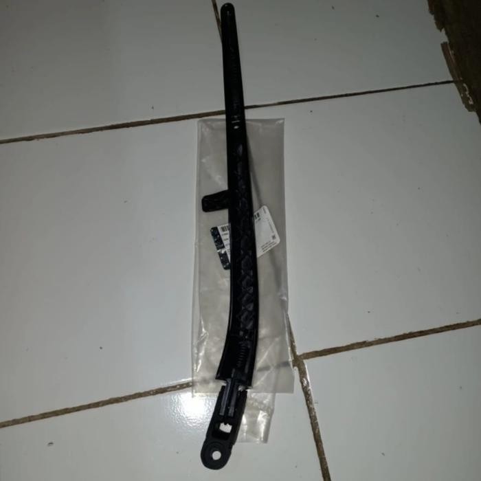wiper belakang captiva
