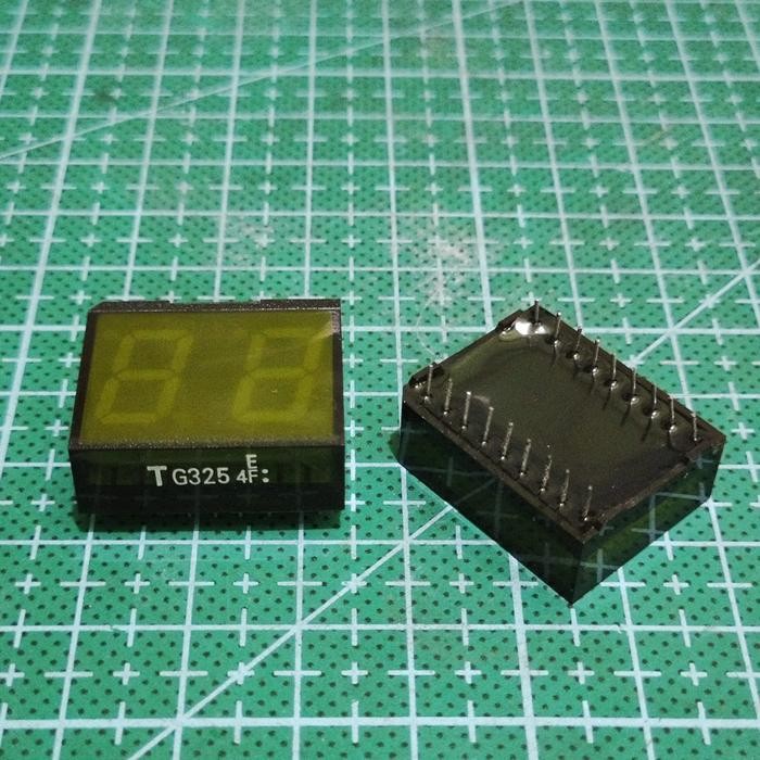 TOSHIBA TL G325 SEVEN SEGMENT 2 DIGIT 18 PIN LED RED DISPLAY 2 DIGIT