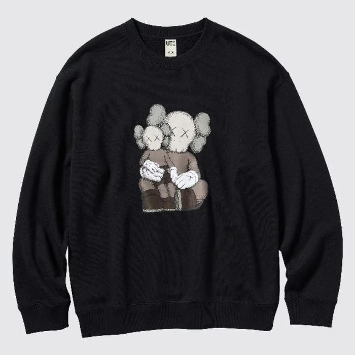 Sweater Crewneck Uniqlo X KAWS Sweatshirt Pria Wanita 01 Black terlaris