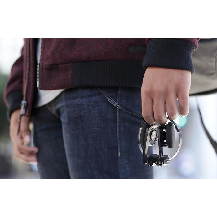 Koss KSC75 The Legend of Bass Headphones