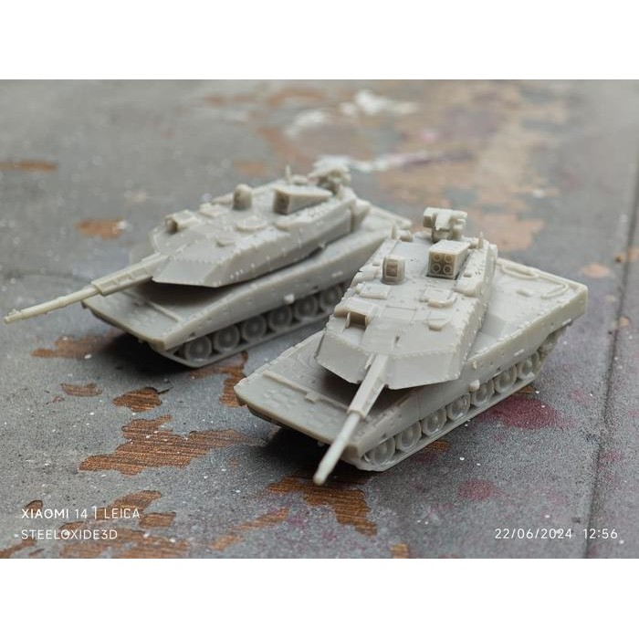 Miniatur Tank Panther Kf51 Skala 1/144