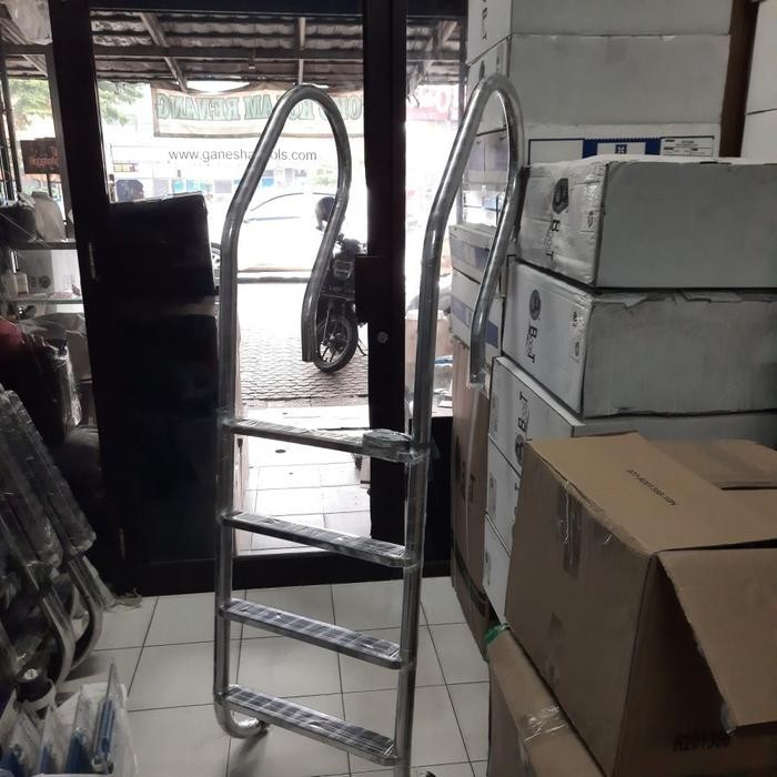 Tangga Kolam Renang 4Trap Merk Lokal / Tangga Stainless Sus 304