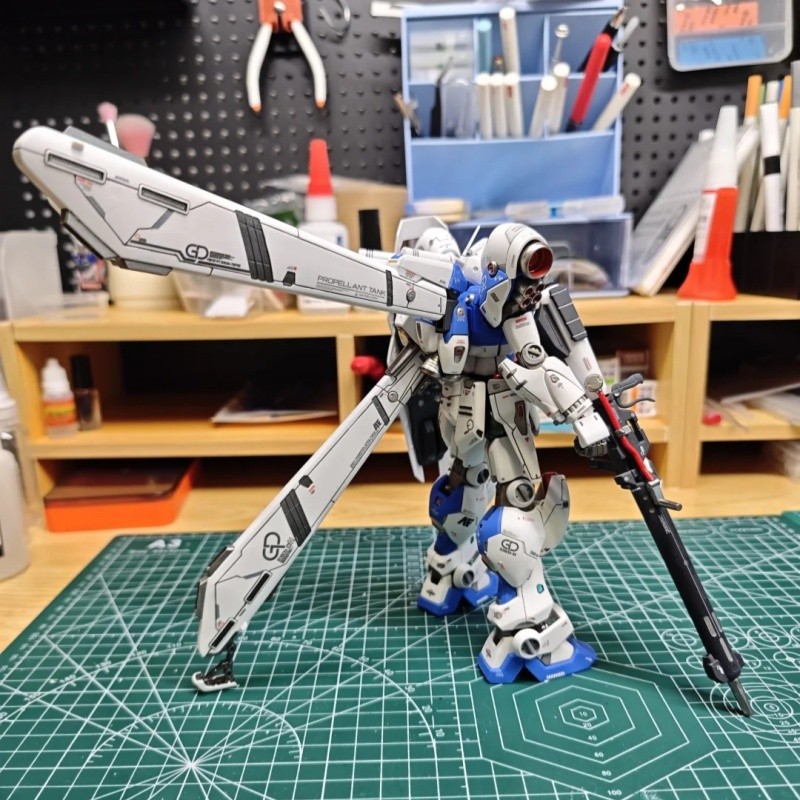 DOUDOU Model GP04 Action Figure RX-78GP04G Gerbera RE 1/100 Scale Assembly Model Kit U.C.0083