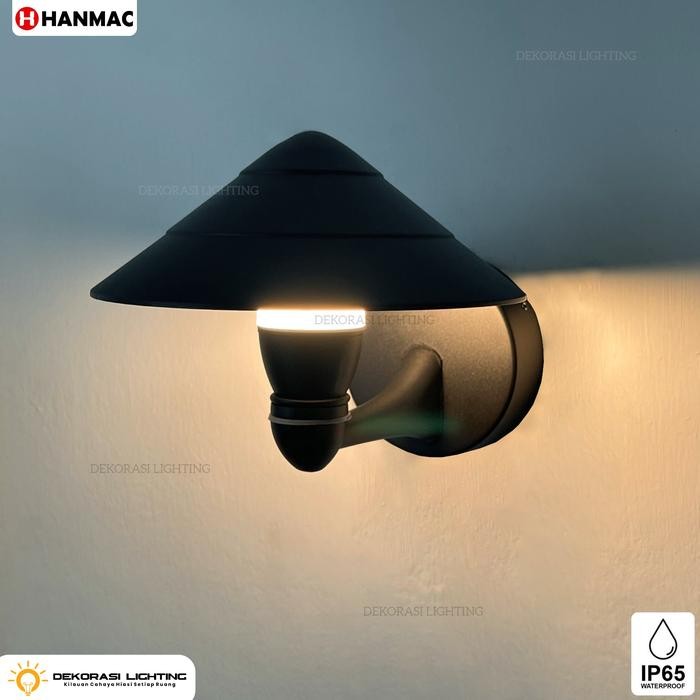 Lampu Dinding Led 10Watt Model Topi Outdoor Waterproof Taman Minimalis