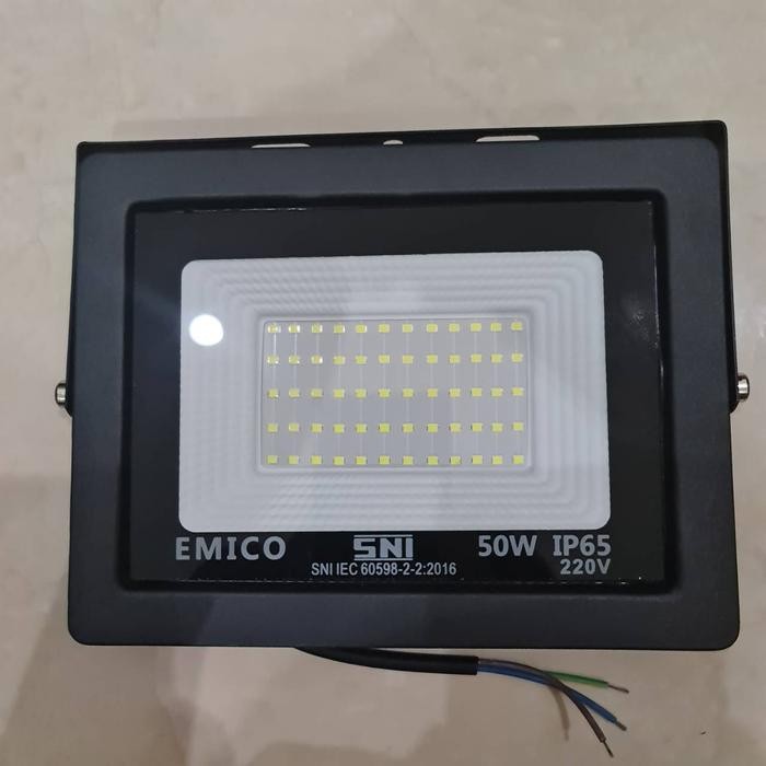New Lampu Sorot 50W PUTIH Emico/Lampu Tembak LED 50 Watt IP65 EMICO