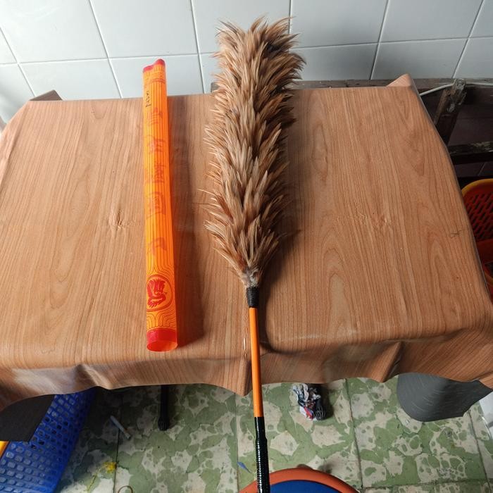 kemoceng /bulu ayam asli