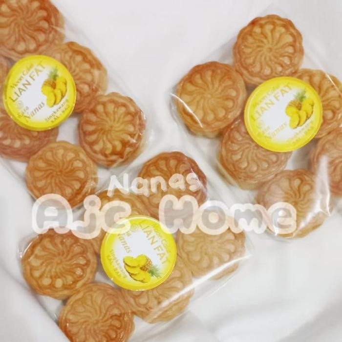 TerEnakPolll- Mooncake Nanas Lian Fat / Moon Cake Nanas Lian Fat / Pineapple