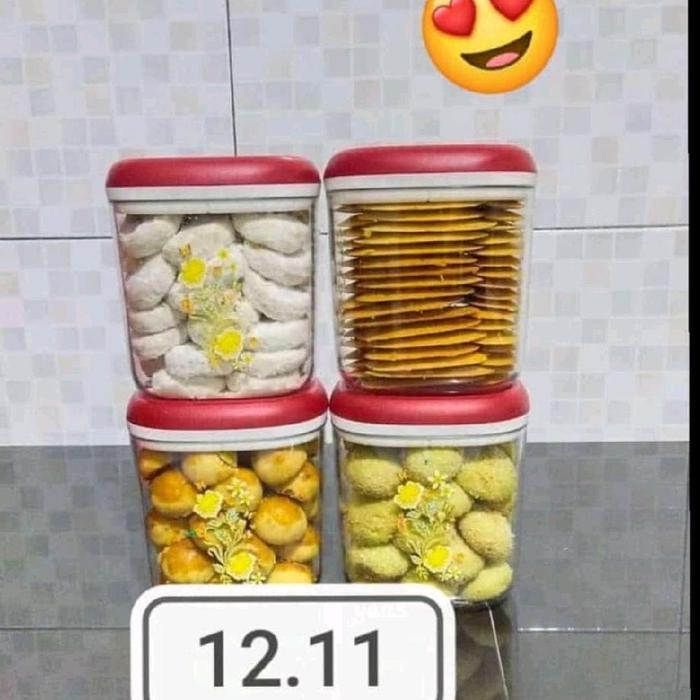 toples kristal anne avantie