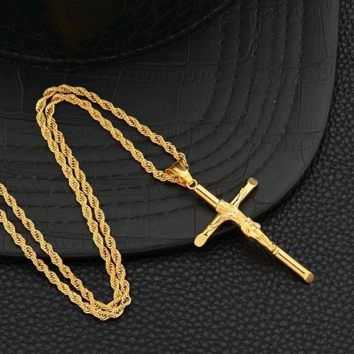 TERLARIS kalung titanium antikarat bandul salib READY STOCK