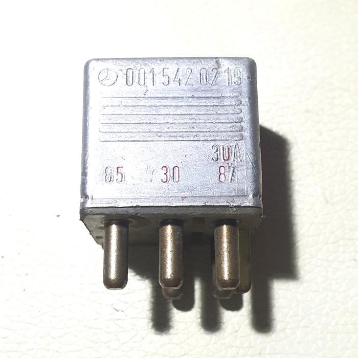 RELAY 5 PIN MULTI PURPOSE MULTI FUNGSI 0015420219 MERCY - MERCEDES BENZ W123 W14O W202
