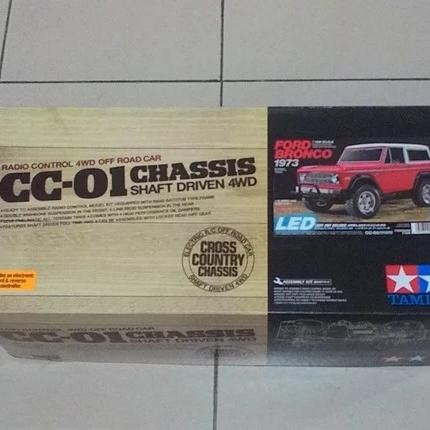 TAMIYA KIT CC-01 FORD BRONCO 1973