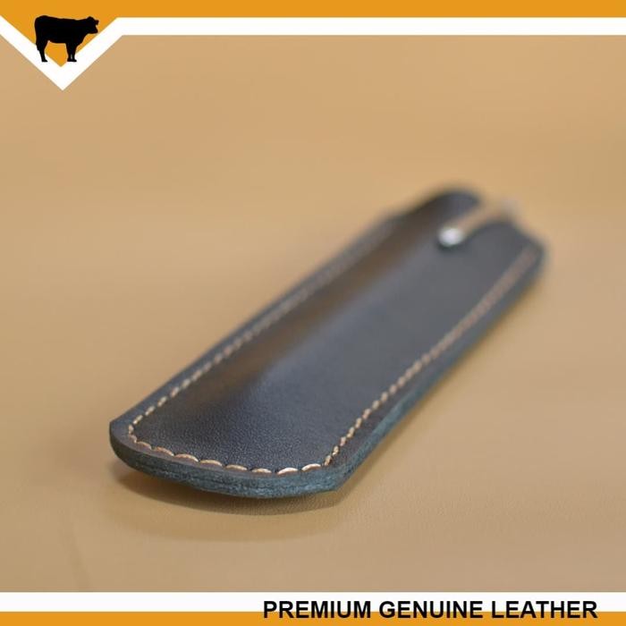 

TEMPAT PENSIL DAN PULPEN DARI KULIT SAPI ASLI WARNA HITAM LEATHER GOOD