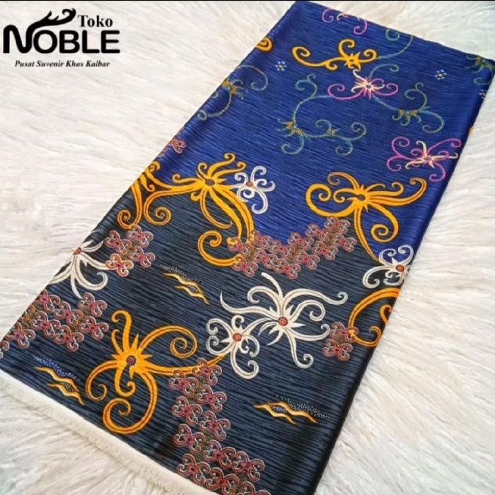

KAIN BATIK MOTIF KHAS KALIMANTAN KODE 876