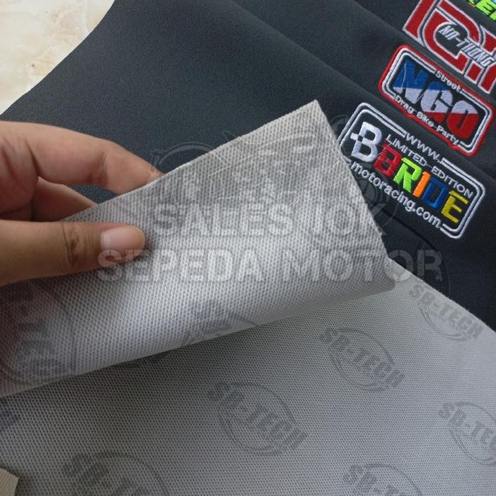 Kulit jok/Cover jok/Sarung jok motor amplas/kulit jok motor sb-tech/BAHAN SB-TECH