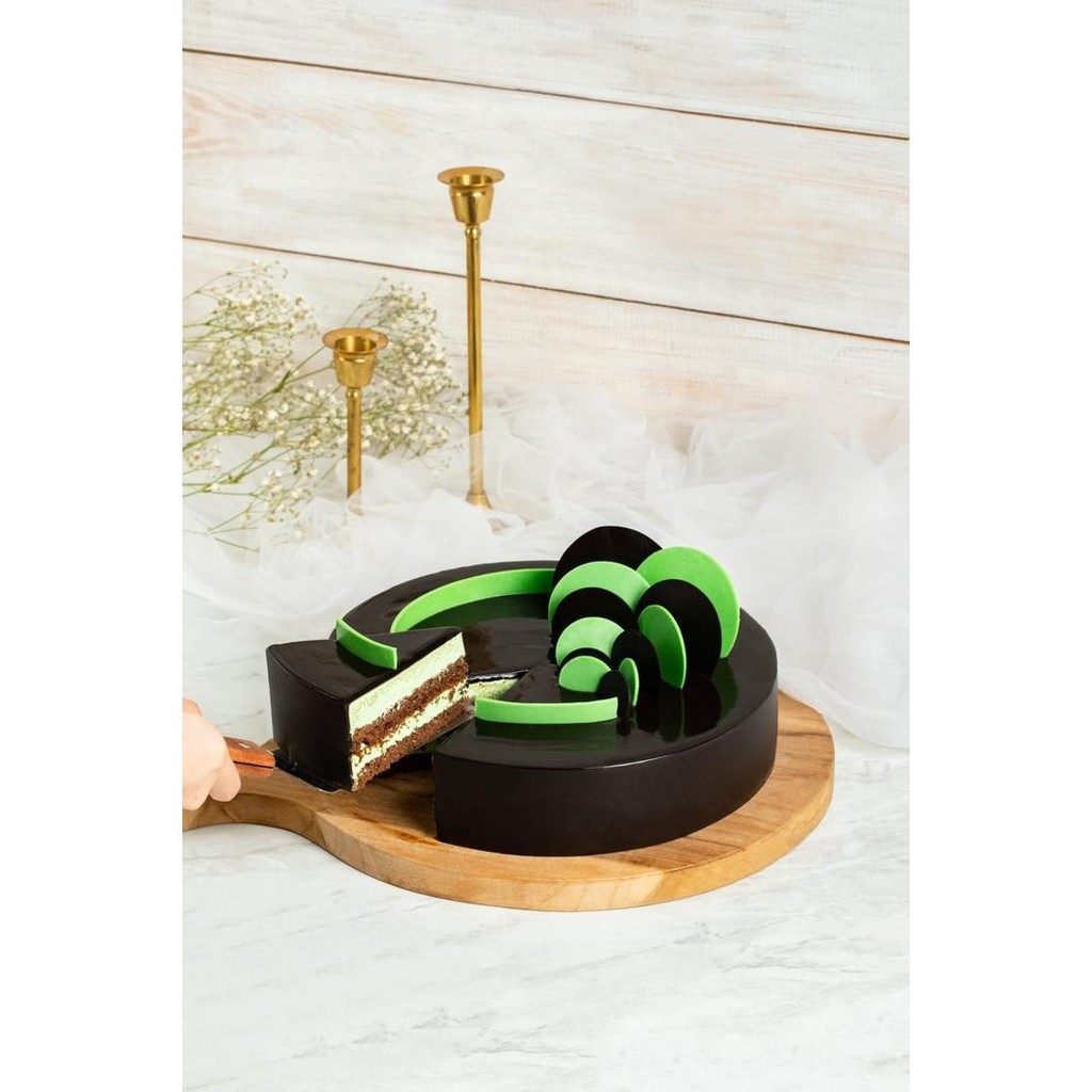 TerEnakPolll- Avocado Supreme Cake - Le Chic Bakehouse - Kue Ulang Tahun Birthday