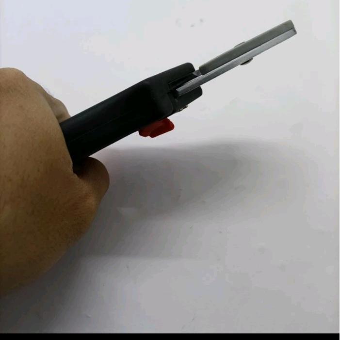 Tang Gunting Dahan Ranting Tanaman Hias / Bunga Santus St-828 Redy Stok
