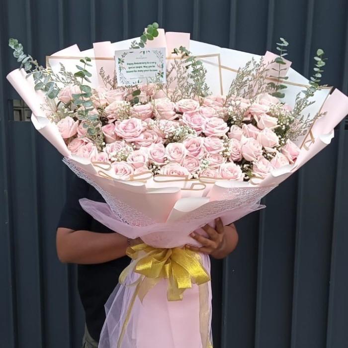 HAND BOUQUET JUMBO BUKET BUNGA BESAR BUKET BUNGA WISUDA HAND BOUQUET MAWAR BUNGA SEGAR BUNGA FRESH