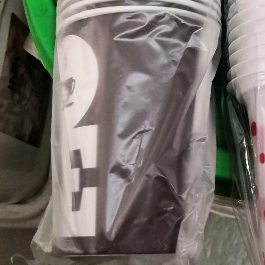 Gelas kertas/cup kopi tanpa tutup