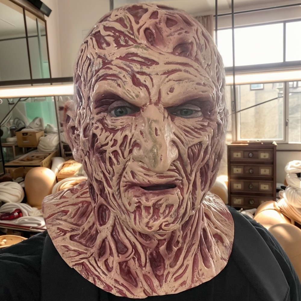Freddy Latex Mask Halloween Carnival Cosplay Costume Horror Full Face Mascara Demon Rave Claws Prop