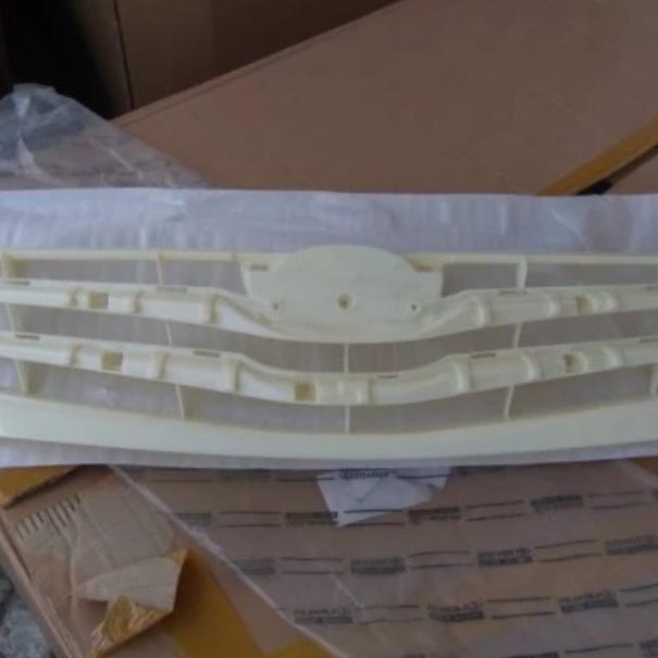 Grill Grille Bumper Bemper Depan Innova 2009/2011 Original